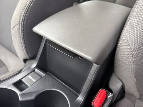 Certified 2025 Subaru Impreza 2.0i image 34