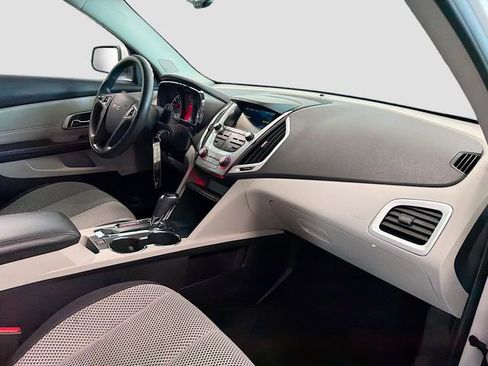 Used 2016 GMC Terrain SLE image 26