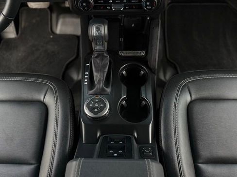 Certified 2025 Ford Bronco Big Bend w/ Black Diamond Package image 29