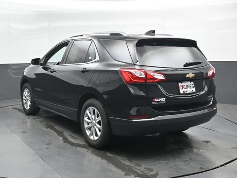Used 2019 Chevrolet Equinox LT w/ Sun & Navigation Package AWD/4WD image 10
