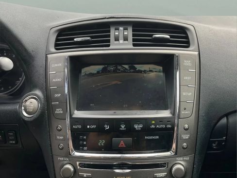 Used 2010 Lexus IS 350 RWD image 9