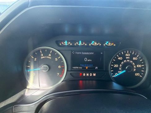 Used 2018 Ford F150 XLT w/ Equipment Group 302A Luxury AWD/4WD image 18