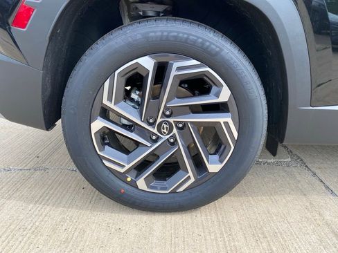 New 2026 Hyundai Tucson Limited AWD/4WD image 9