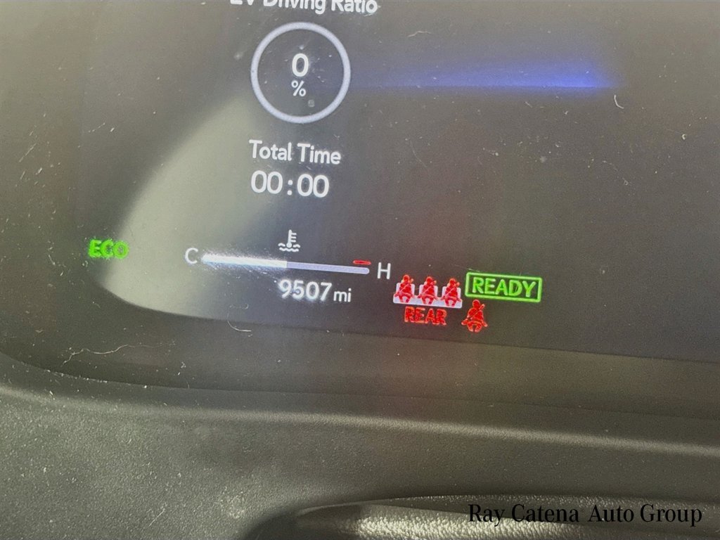 Certified 2025 Lexus UX 300h AWD w/ Accessory Package (Z2) image 12
