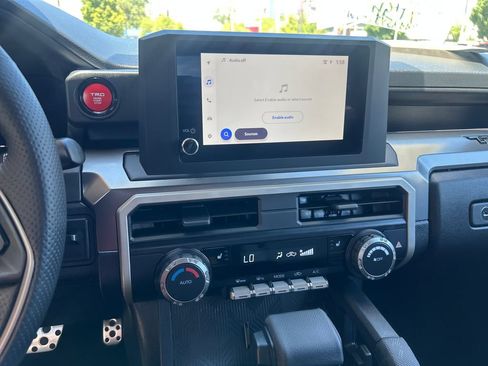 Certified 2025 Toyota Tacoma TRD Sport AWD/4WD image 20