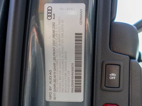 Used 2017 Audi A4 2.0T Ultra Premium w/ Convenience Package image 39