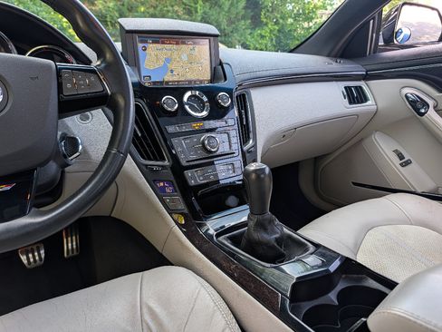 Used 2014 Cadillac CTS V w/ Wood Trim Package RWD image 22