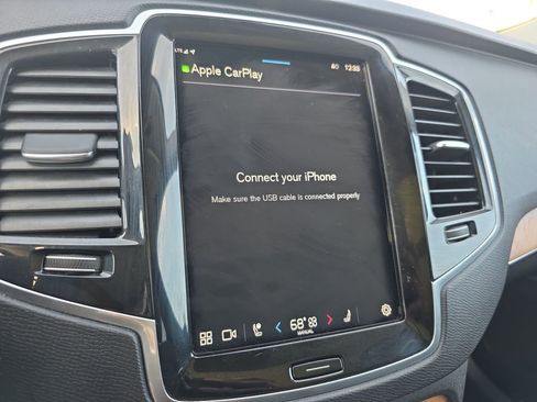 Certified 2024 Volvo XC90 B5 Plus image 33