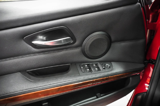 Used 2011 BMW 328i Sedan RWD image 11