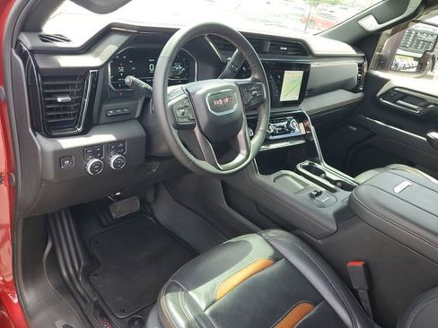 Used 2024 GMC Sierra 2500 AT4 w/ AT4 Premium Plus Package AWD/4WD image 6