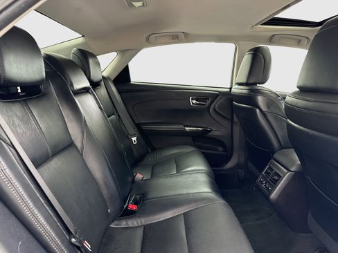 Used 2016 Toyota Avalon Limited FWD image 45