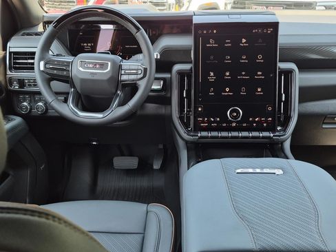 New 2026 GMC Yukon AT4 w/ AT4 Premium Plus Package AWD/4WD image 16
