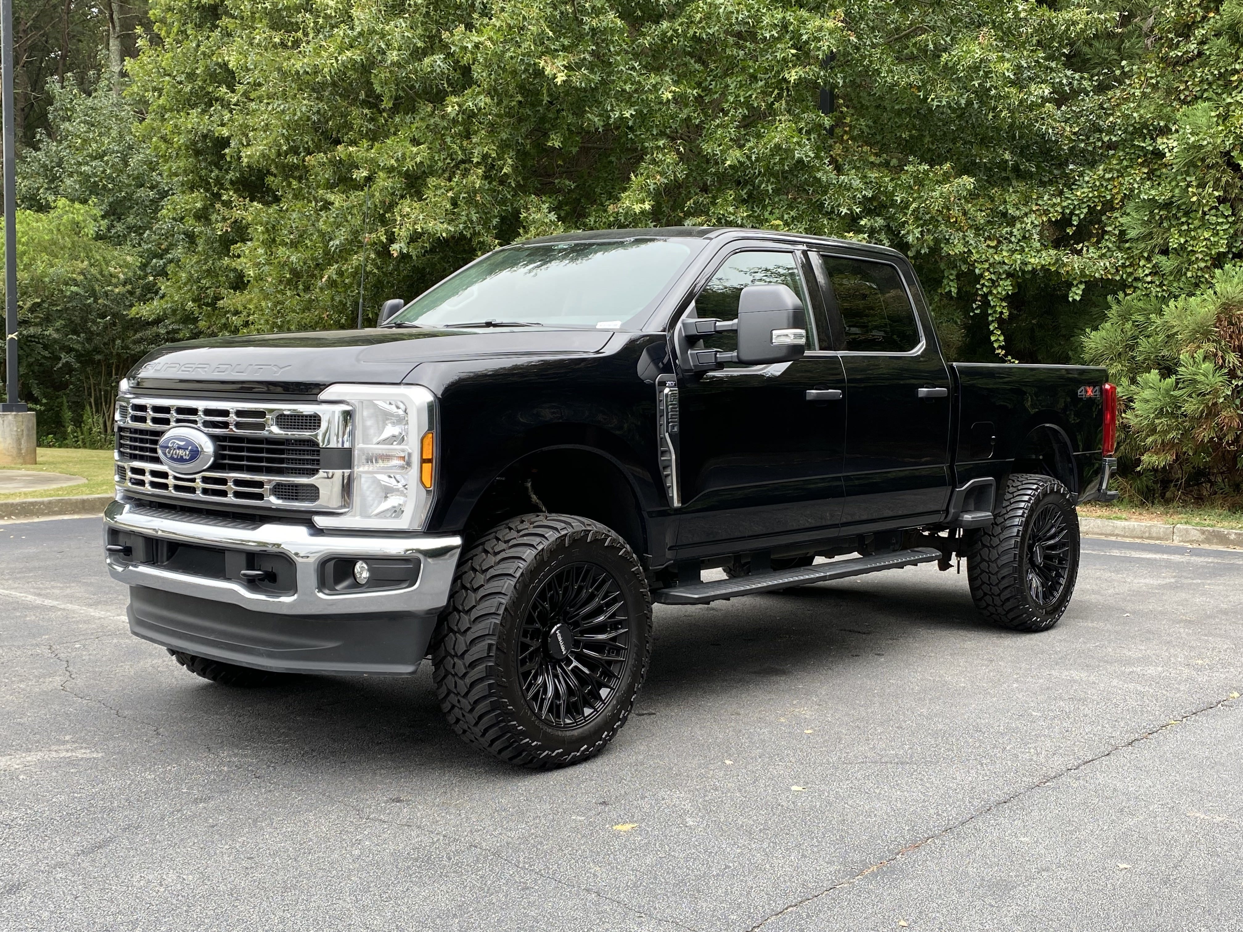 Used 2026 Ford F250 XLT AWD/4WD image 5