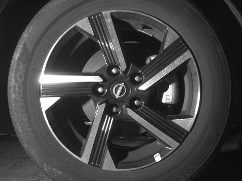 Used 2025 Nissan Sentra SV FWD image 13