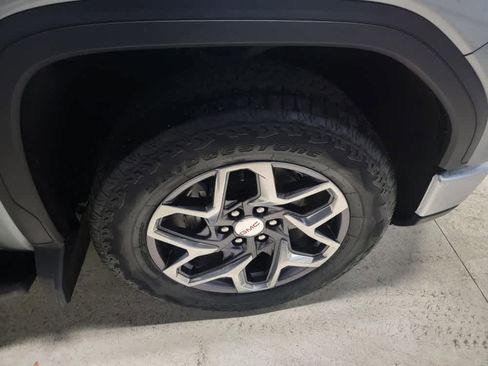 Certified 2023 GMC Sierra 1500 SLT w/ SLT Premium Package image 8