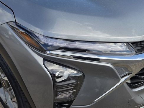 New 2026 Chevrolet Trax LT w/ Driver Confidence Package FWD image 9