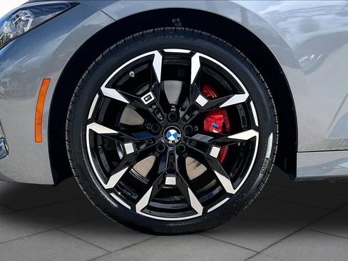 Used 2026 BMW 330i Sedan w/ M Sport Package RWD image 10