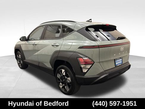 Used 2024 Hyundai Kona SEL w/ Convenience Package AWD/4WD image 8
