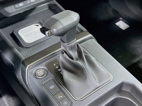 New 2027 Kia Seltos S FWD image 16