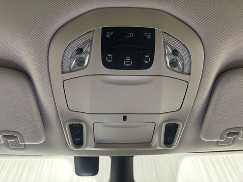 Used 2022 Chrysler Pacifica Limited image 18