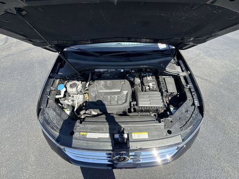 Used 2022 Volkswagen Tiguan SEL R-Line image 28
