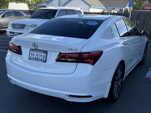 Used 2017 Acura TLX V6 w/ Technology Package image 6