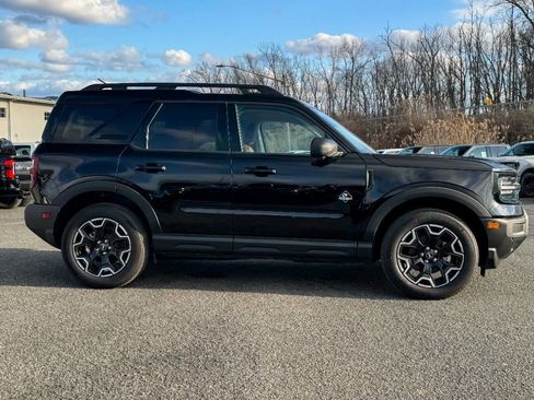 Certified 2025 Ford Bronco Sport Outer Banks w/ Outer Banks Tech Package+ image 2