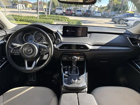 Used 2023 MAZDA CX-9 Touring image 15