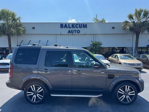 Used 2016 Land Rover LR4 HSE LUX AWD/4WD image 1