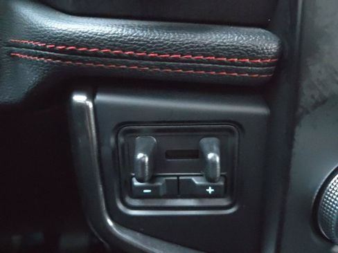 Used 2023 Ford Expedition Limited image 29