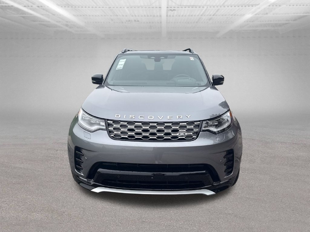 Used 2026 Land Rover Discovery Limited Edition AWD/4WD image 4
