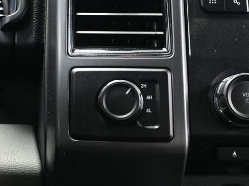 Used 2018 Ford F150 XLT image 20