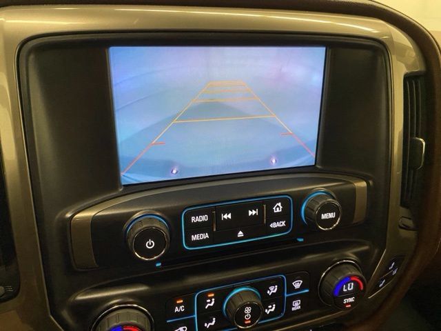 Used 2015 Chevrolet Silverado 1500 High Country w/ High Country Premium Package AWD/4WD image 6