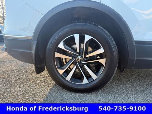 Used 2023 Volkswagen Tiguan S image 14