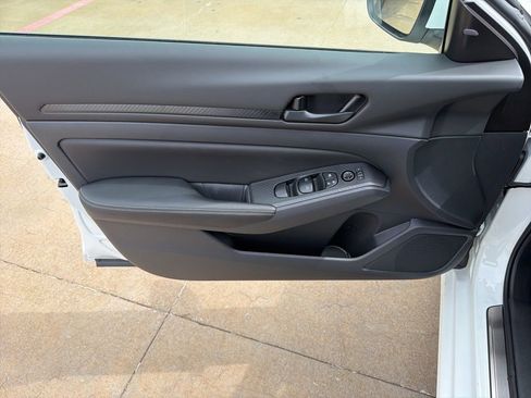 New 2026 Nissan Altima 2.5 SV FWD image 12