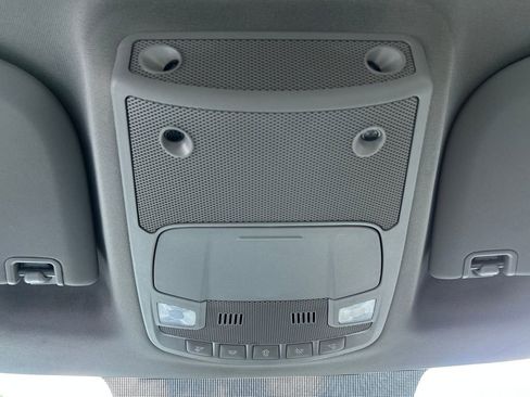 Used 2019 Ford F250 XL w/ STX Appearance Package image 16