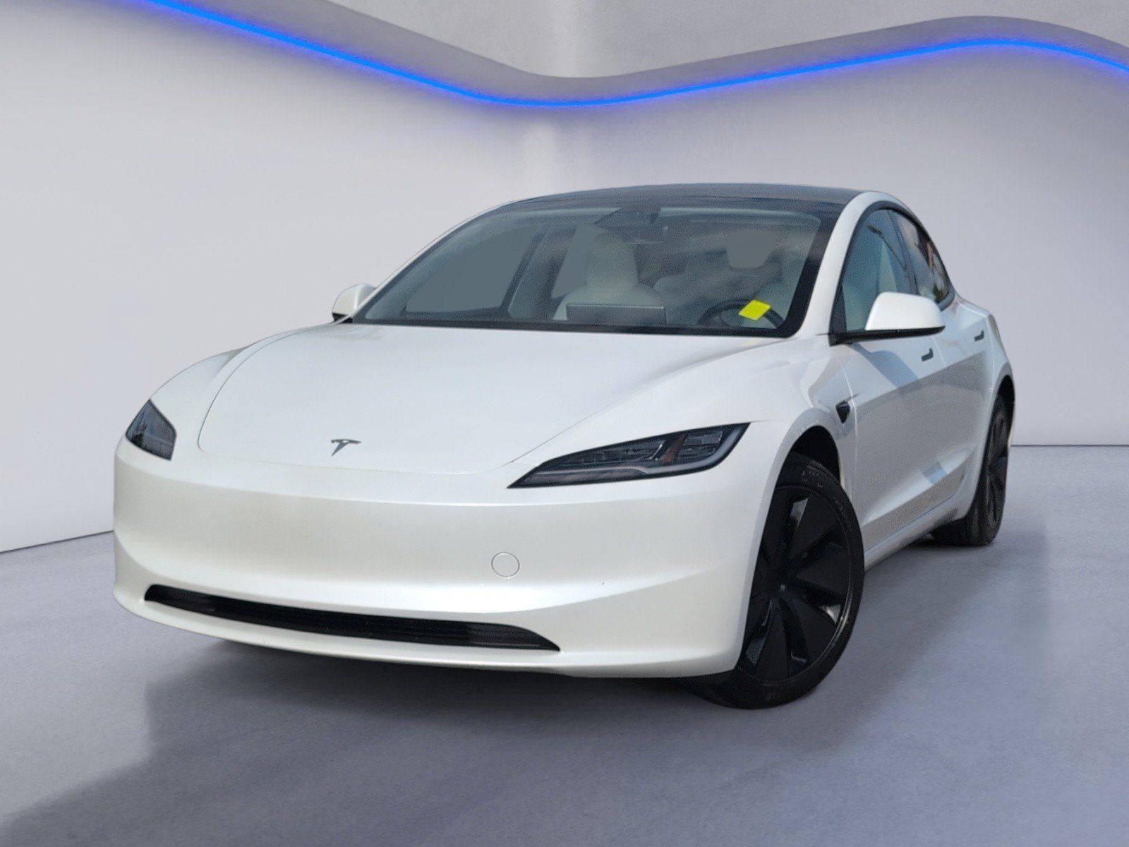 Used 2025 Tesla Model 3 RWD image 2