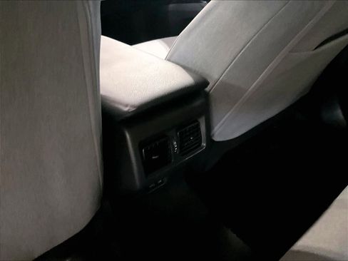 Used 2025 Toyota Camry LE image 26