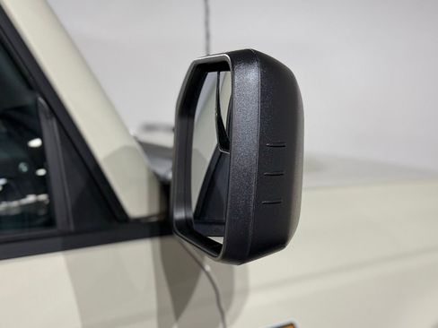 New 2026 Ford Bronco Badlands AWD/4WD image 14