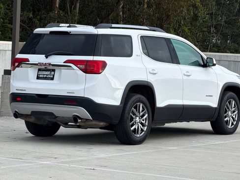 Used 2017 GMC Acadia SLT image 8