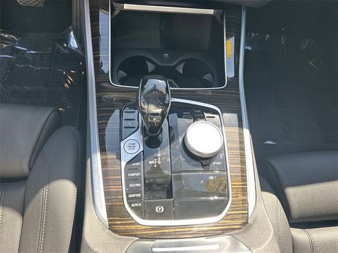 Used 2021 BMW X5 sDrive40i w/ Premium Package image 27