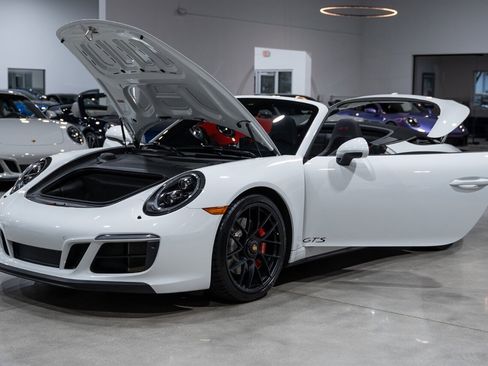 Used 2018 Porsche 911 Carrera GTS RWD image 36