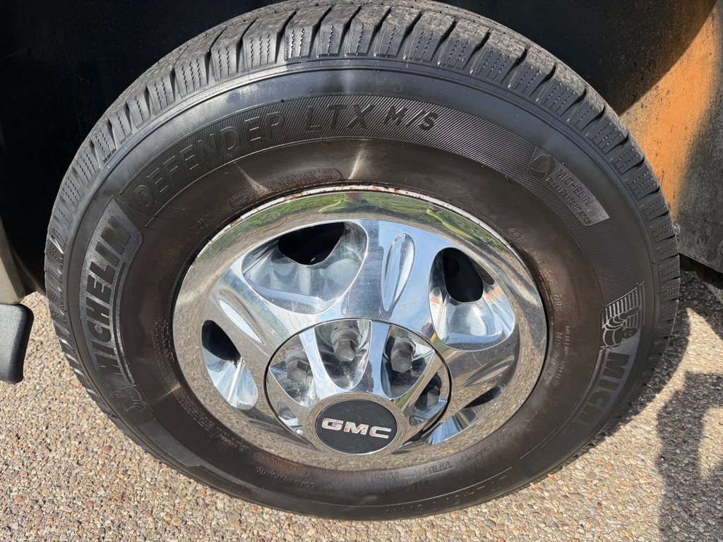 Used 2008 GMC Sierra 3500 SLE AWD/4WD image 16