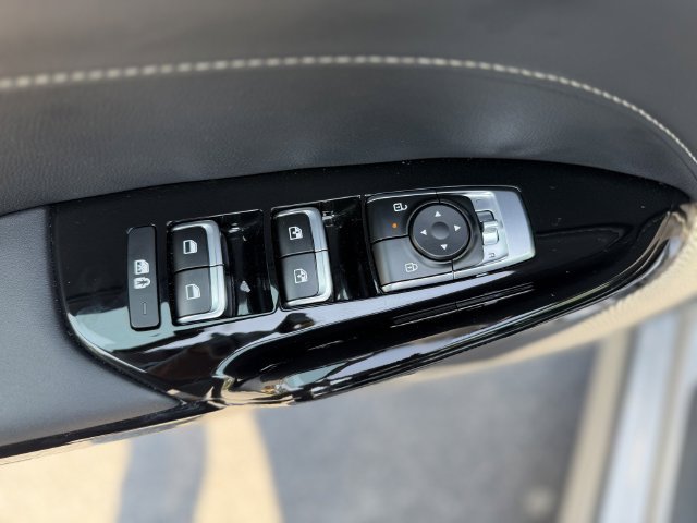 Certified 2025 Kia K5 GT-Line FWD image 15