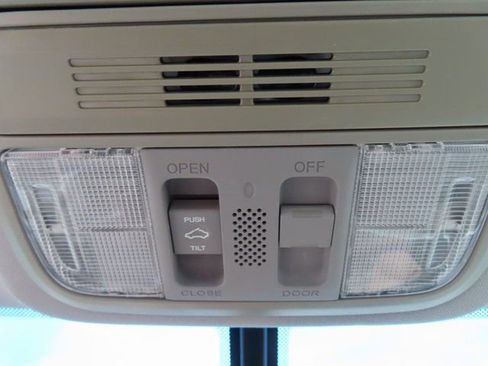 Used 2010 Honda Accord EX-L image 36