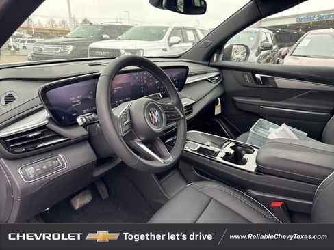 Used 2025 Buick Enclave Preferred image 25