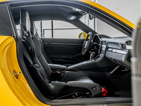 Certified 2018 Porsche 911 GT2 RS image 24