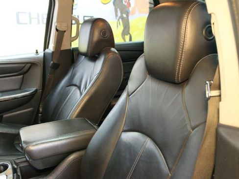 Used 2016 GMC Acadia SLT w/ Open Road Package image 15