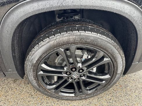 New 2026 Buick Enclave Preferred w/ Power Package image 11