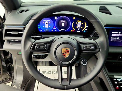 Used 2025 Porsche Macan 4 Electric AWD/4WD image 12
